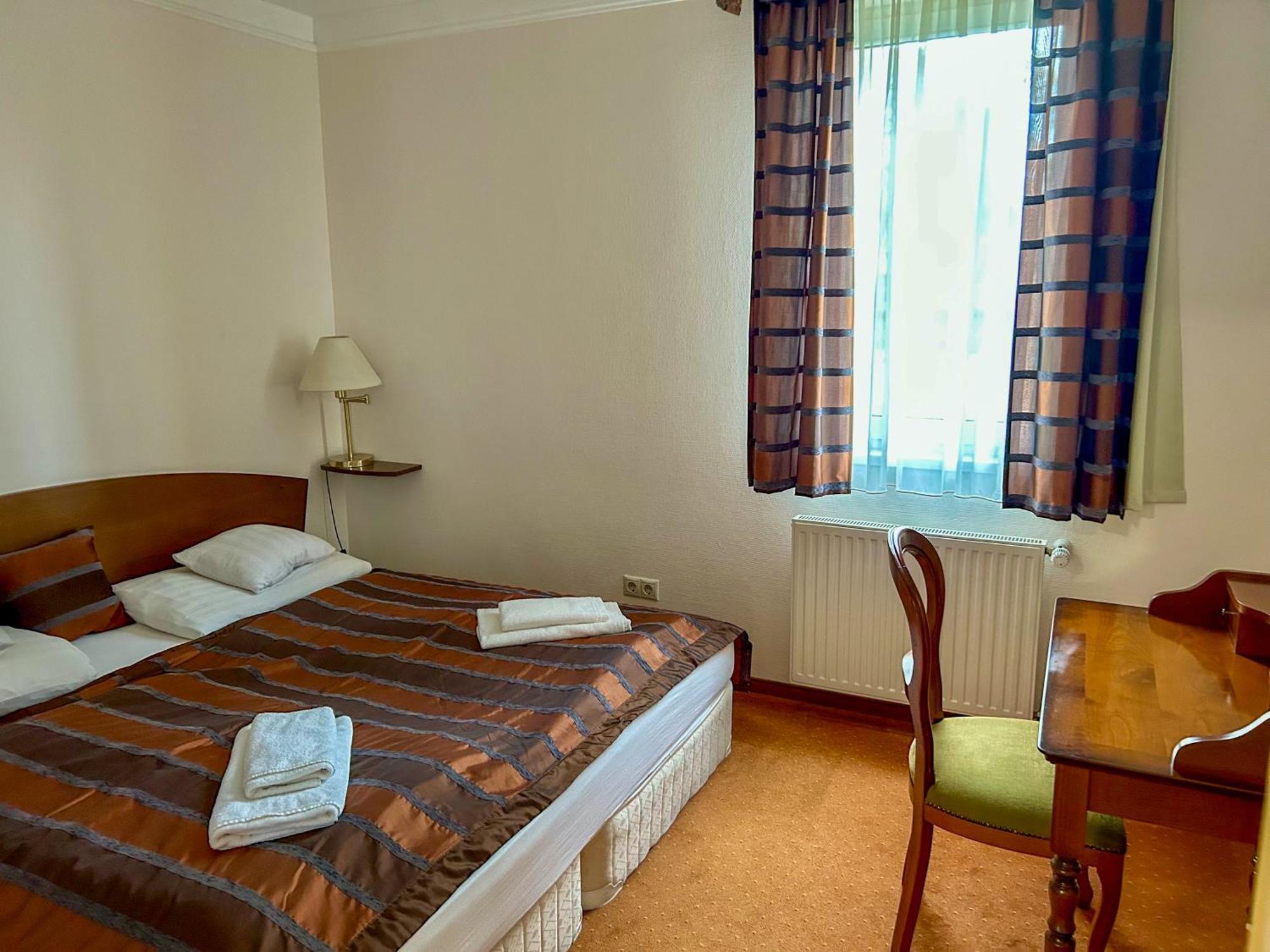 Bernadett Villa Apartman 3 Bük Exteriör bild